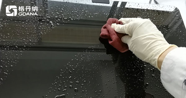 易清潔臺(tái)面