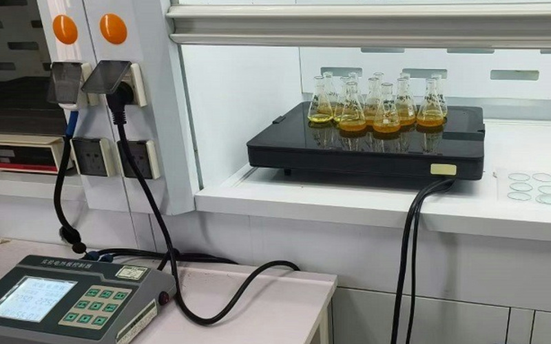 實(shí)驗(yàn)室加熱板