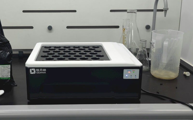 石墨消解儀在實(shí)驗(yàn)室中的應(yīng)用及優(yōu)勢
