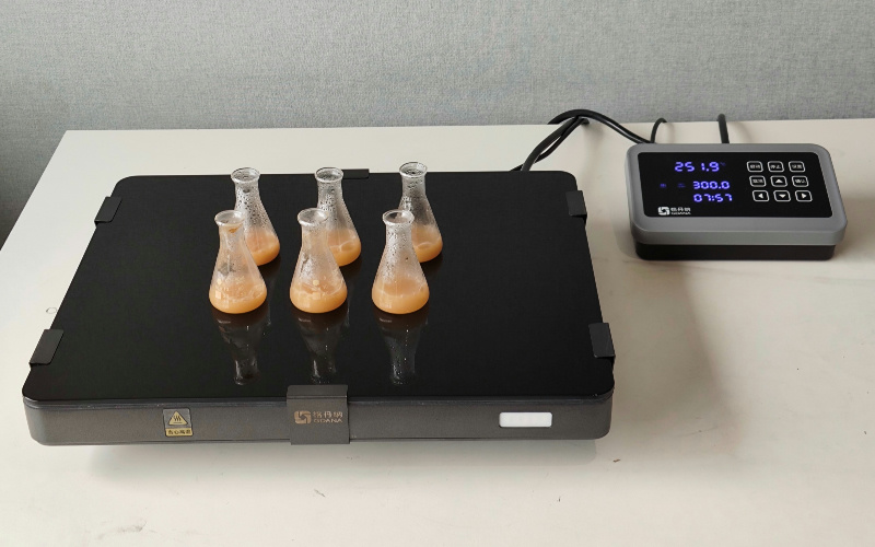 玻璃陶瓷電熱板：實驗室加熱消解趕酸設(shè)備