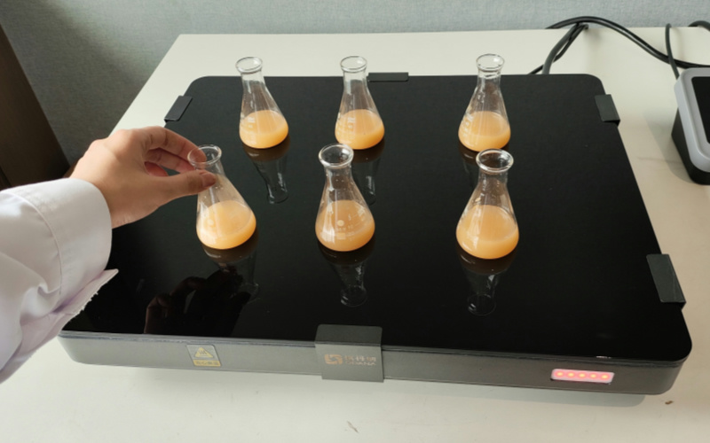 格丹納陶瓷電熱板：革新傳統(tǒng)，提高實驗效率